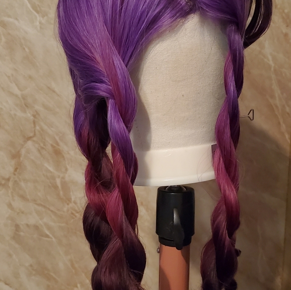 Youvimi Long Purple gradient wig - Picture 3 of 10